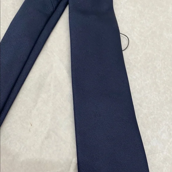 Gucci Midnight Blue Tie - Picture 2 of 6